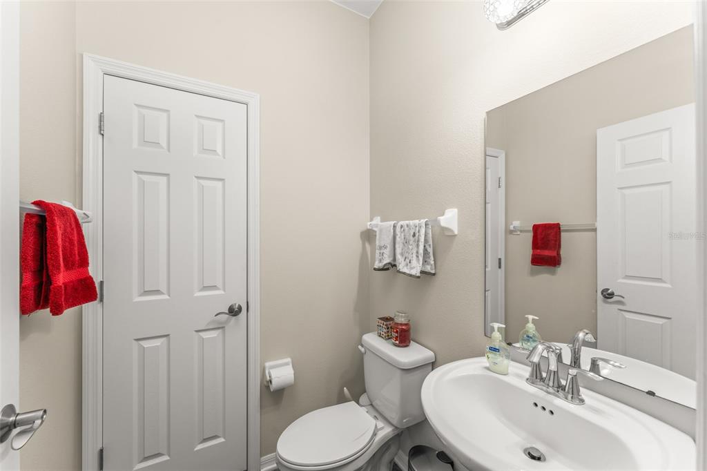 10720 Breaking Rocks Drive Tampa, FL 33647 - Photo 56 of 79