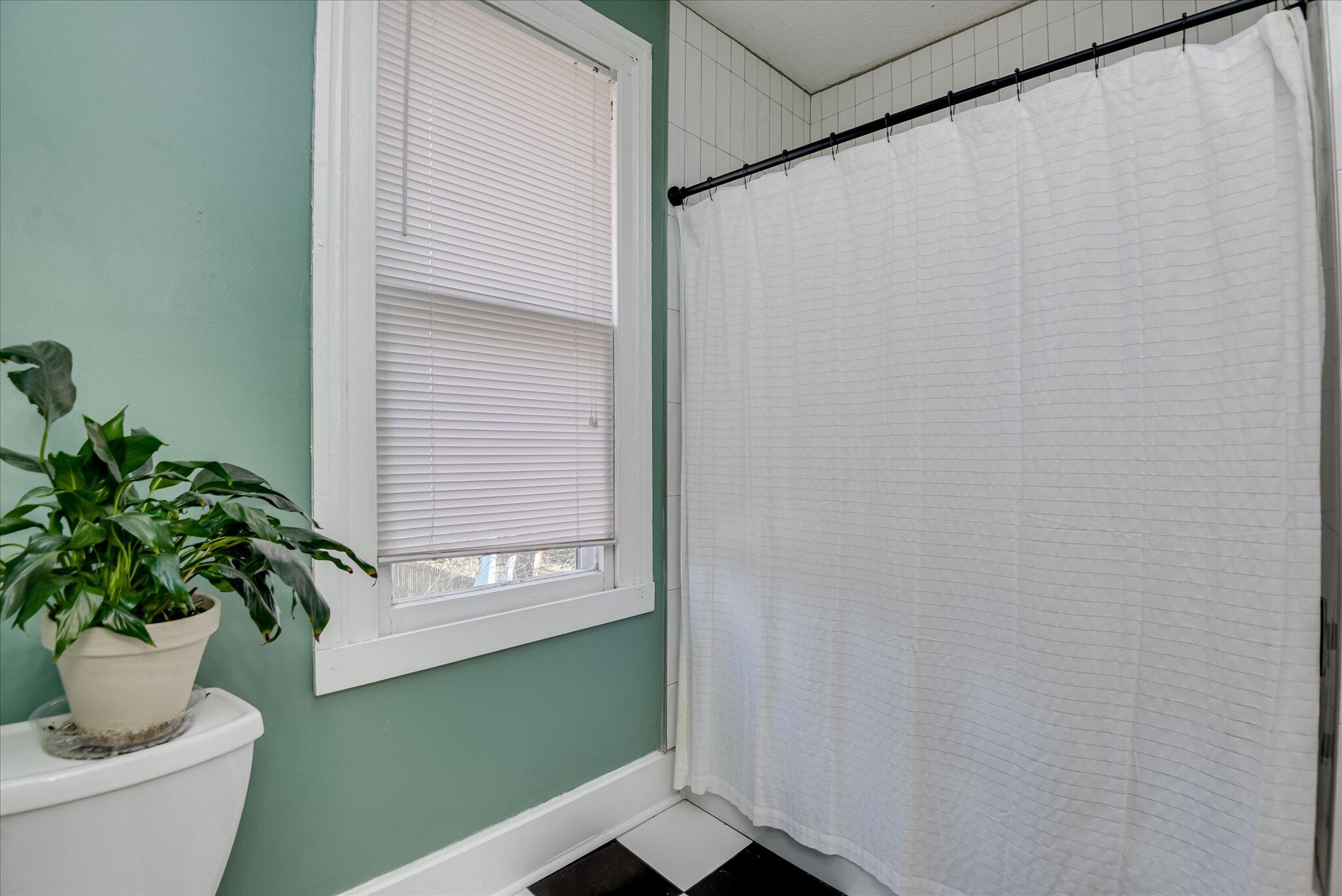 1845 Warren Street Augusta, GA 30904 - Photo 22 of 34 Upstairs Bathroom