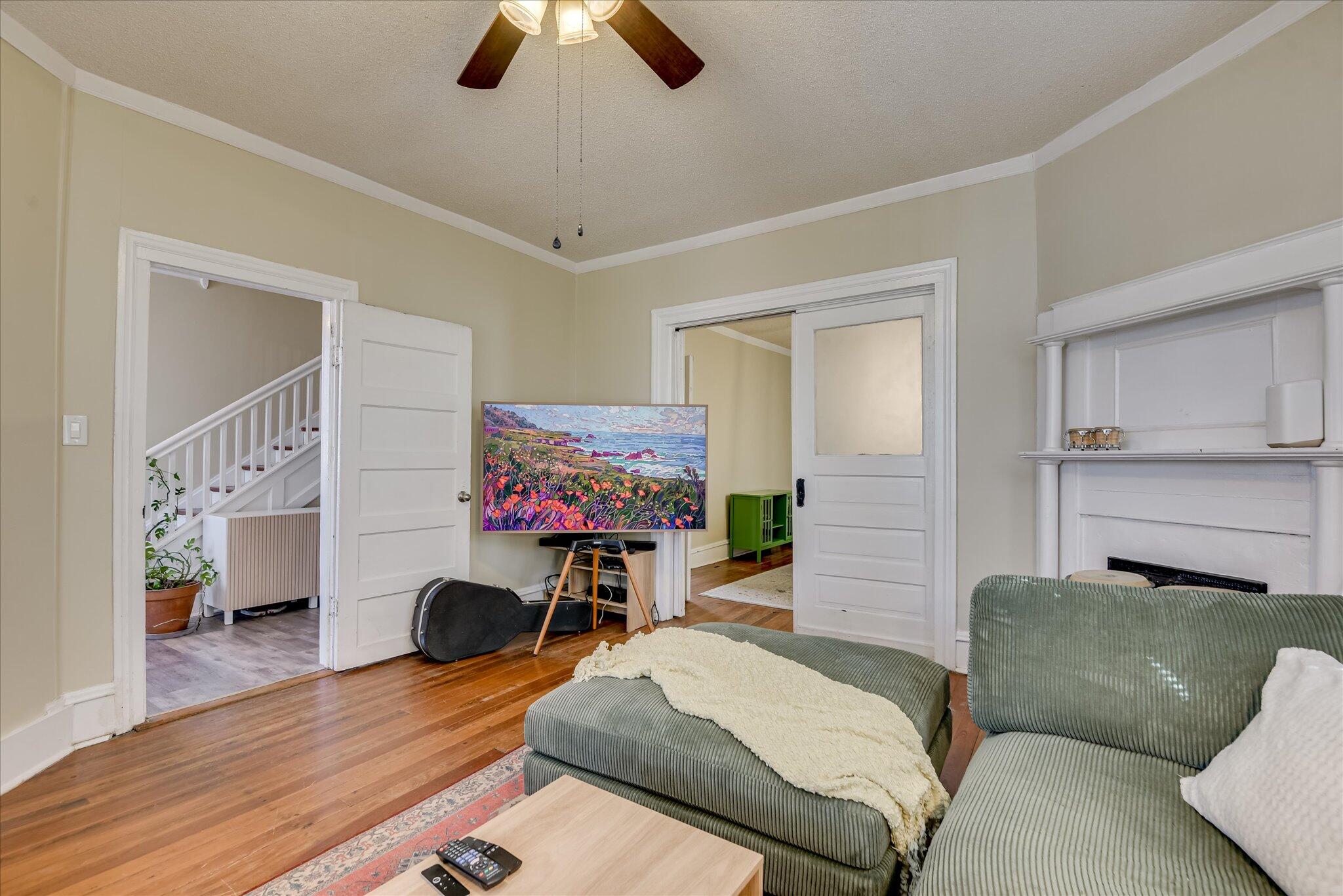 1845 Warren Street Augusta, GA 30904 - Photo 6 of 34 Living Room