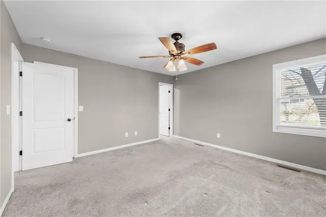 $330,000 | 6117 North Coventry Avenue, Kansas City, MO 64151