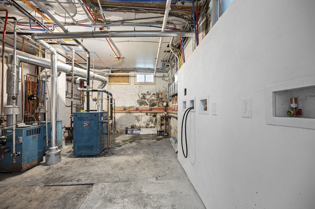 276 Washington Avenue, Unit 2 Chelsea, MA 02150 - Photo 23 of 28 a view of a storage room