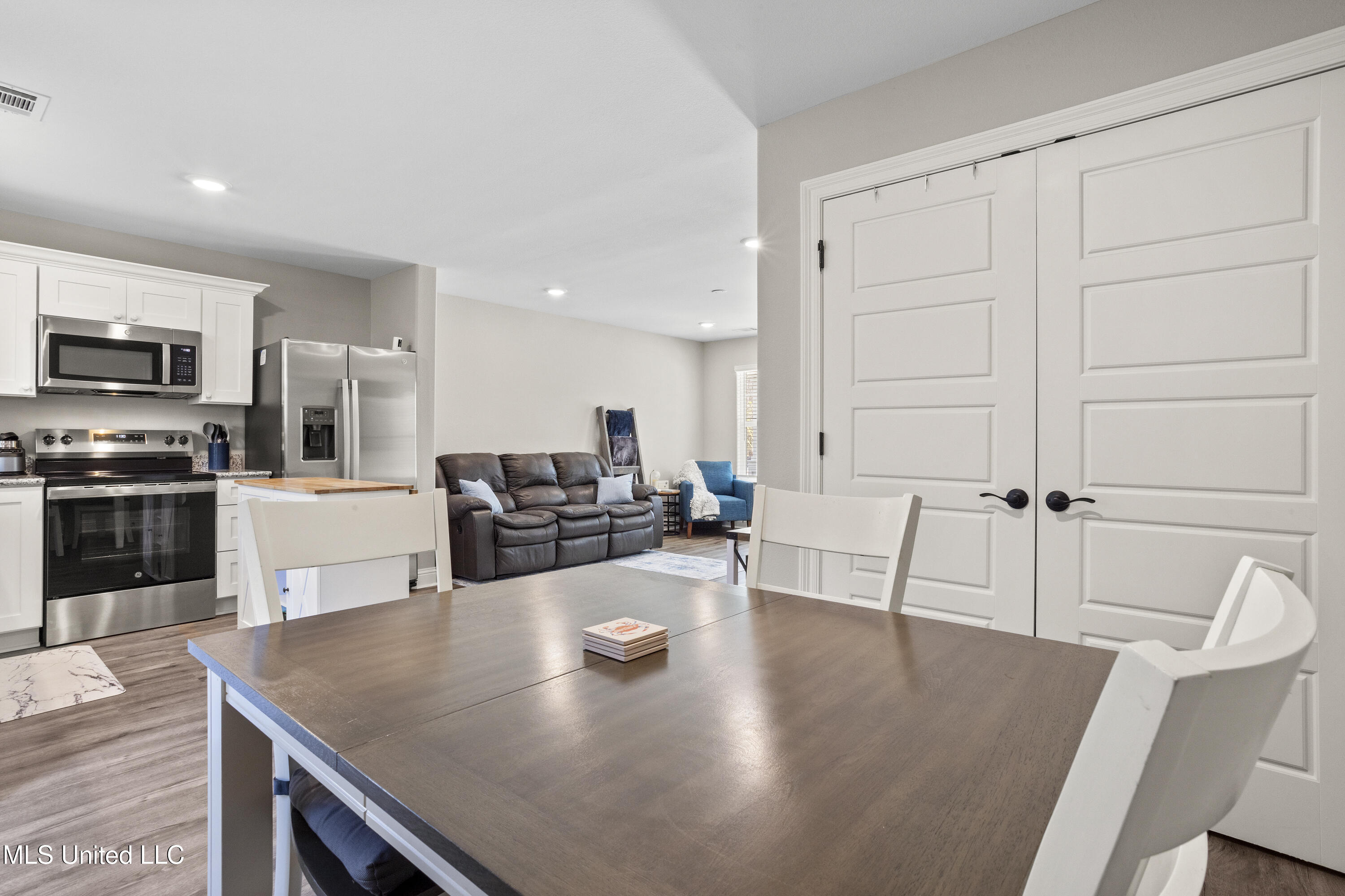 13281 Kelly Street Gulfport, MS 39503 - Photo 12 of 23 012