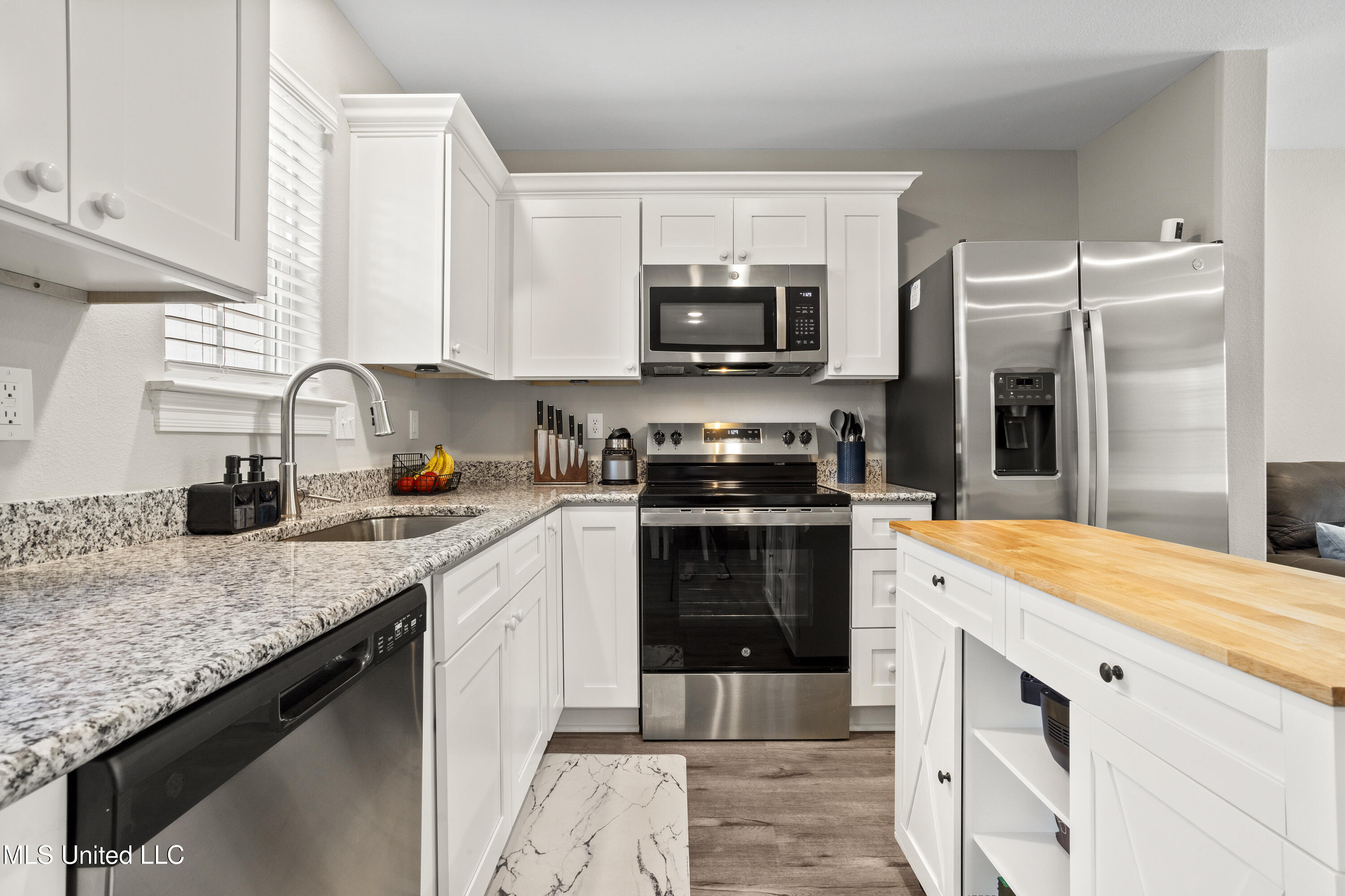 13281 Kelly Street Gulfport, MS 39503 - Photo 9 of 23 009