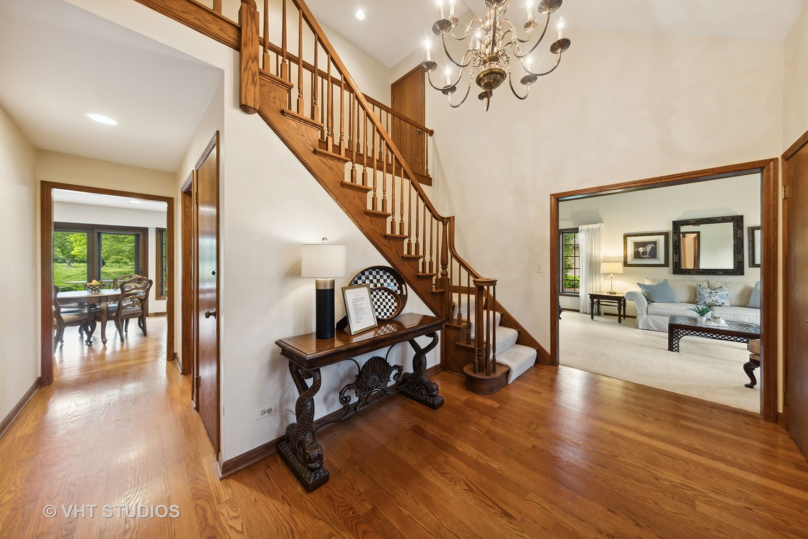 8205 Kathryn Court Burr Ridge, IL 60527 - Photo 7 of 36 Gallery Image 7