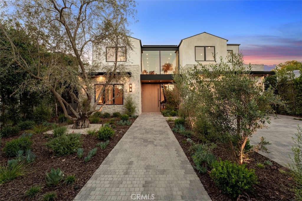 10433 Valley Spring Lane Toluca Lake, CA 91602 - Photo 3 of 69