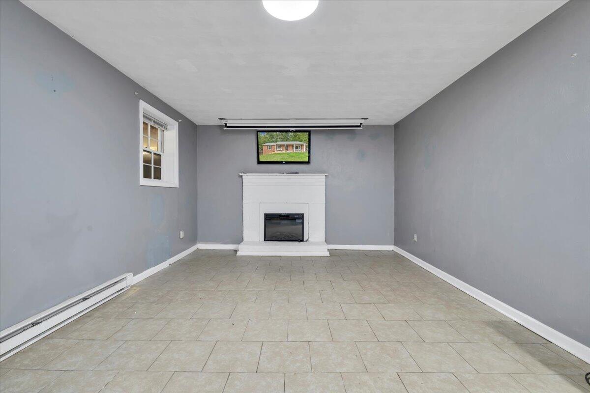 991 Blue Ridge Drive Blue Ridge, VA 24064 - Photo 35 of 52 31-MIB01501