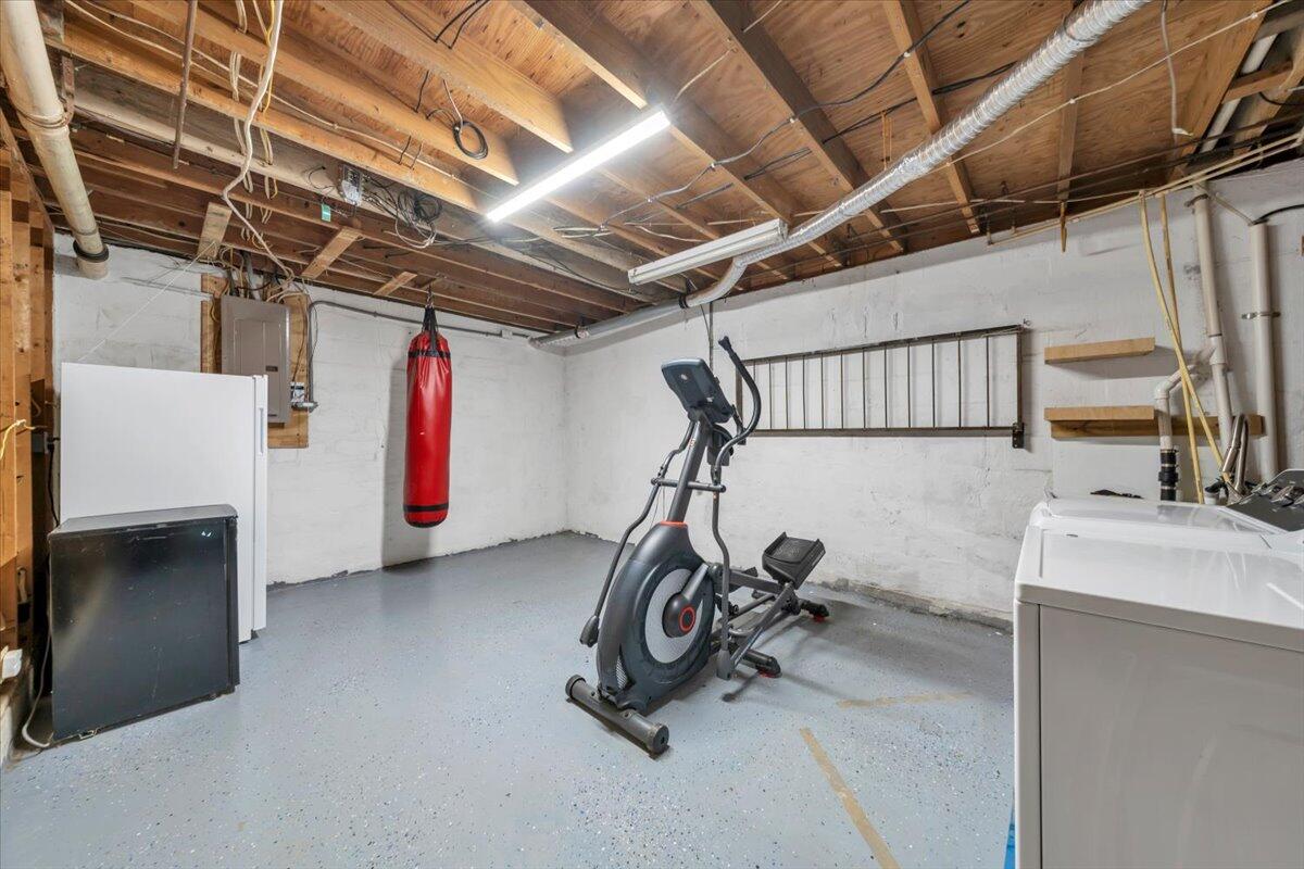 991 Blue Ridge Drive Blue Ridge, VA 24064 - Photo 40 of 52 37-MIB01519