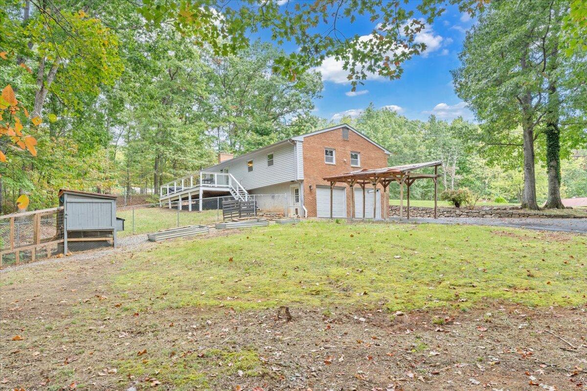 991 Blue Ridge Drive Blue Ridge, VA 24064 - Photo 47 of 52 53-MIB01570