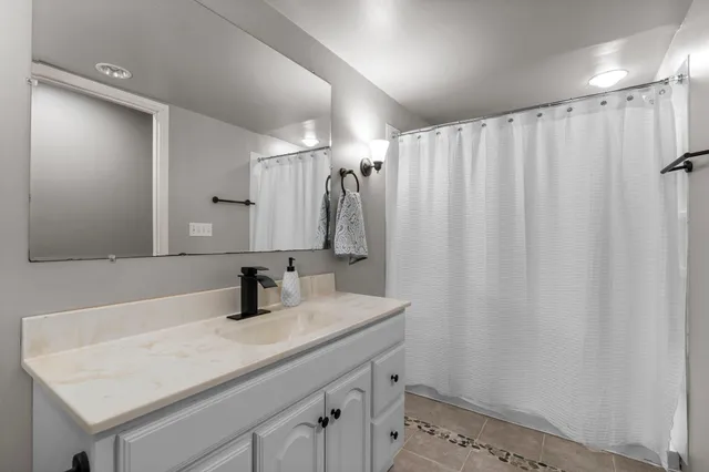 $359,900 | 291 Appleblossom Lane, Shakopee, MN 55379