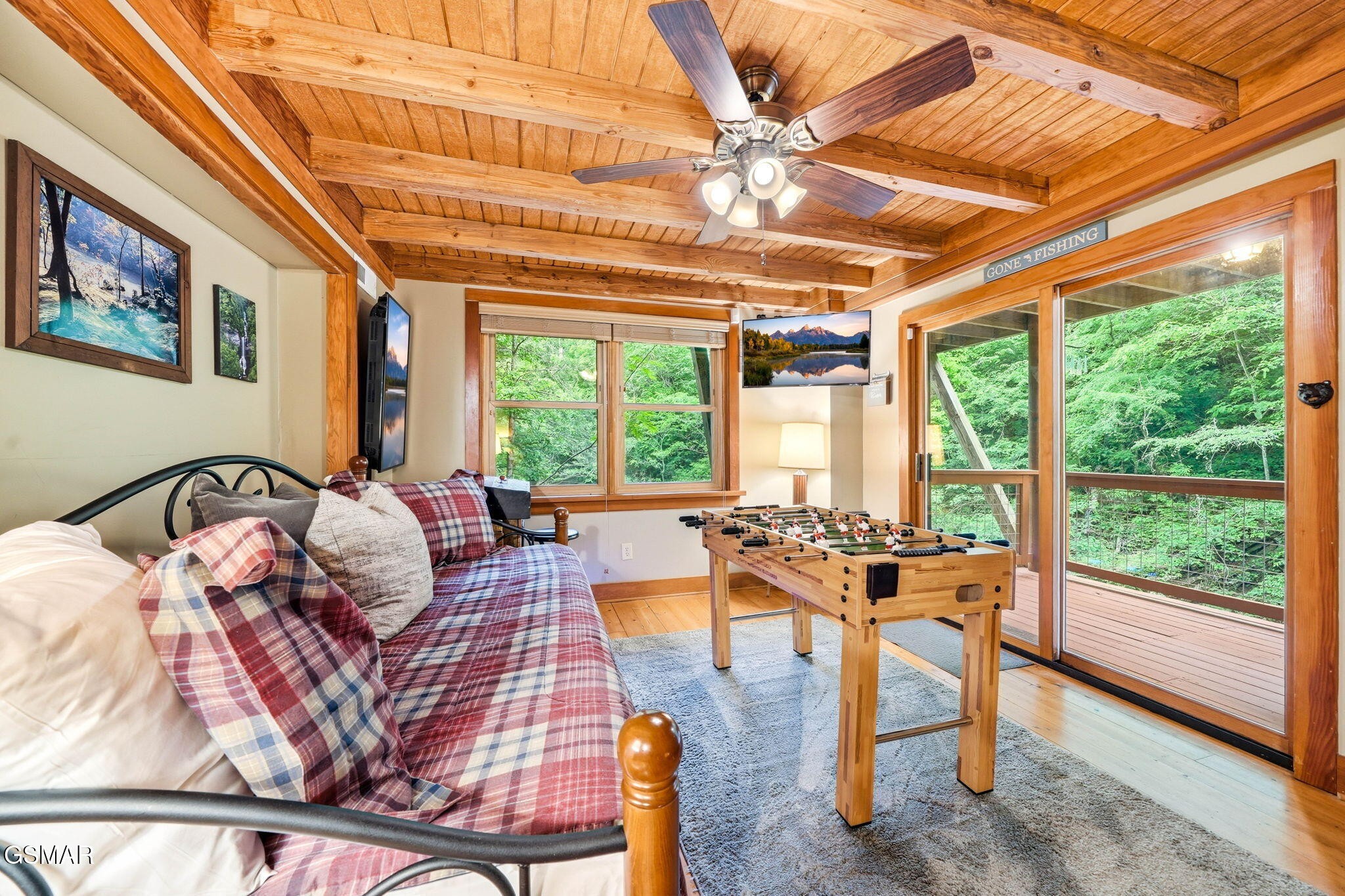 1563 Grant Road Sevierville, TN 37876 - Photo 26 of 44 Gallery Image 26