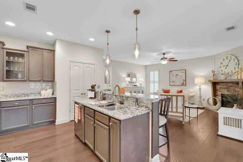 708 Wynborne Lane Moore, SC 29369 - Photo 13 of 35