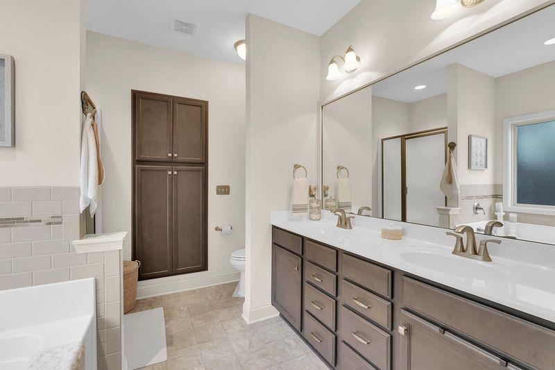 708 Wynborne Lane Moore, SC 29369 - Photo 18 of 28