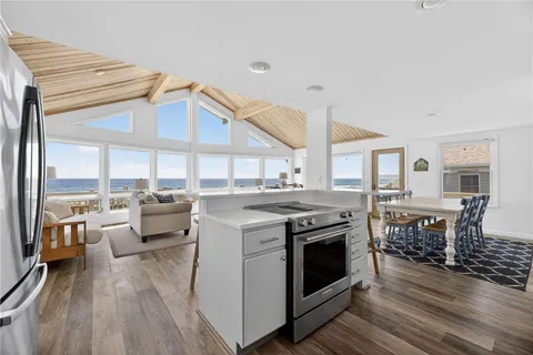 $2,950,000 | 419 Atlantic Avenue, Westerly, RI 02891