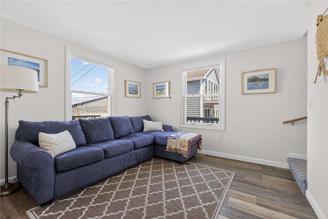 419 Atlantic Avenue Westerly, RI 02891 - Photo 25 of 46