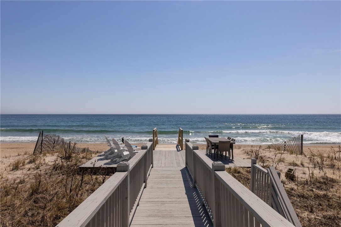 419 Atlantic Avenue Westerly, RI 02891 - Photo 3 of 46