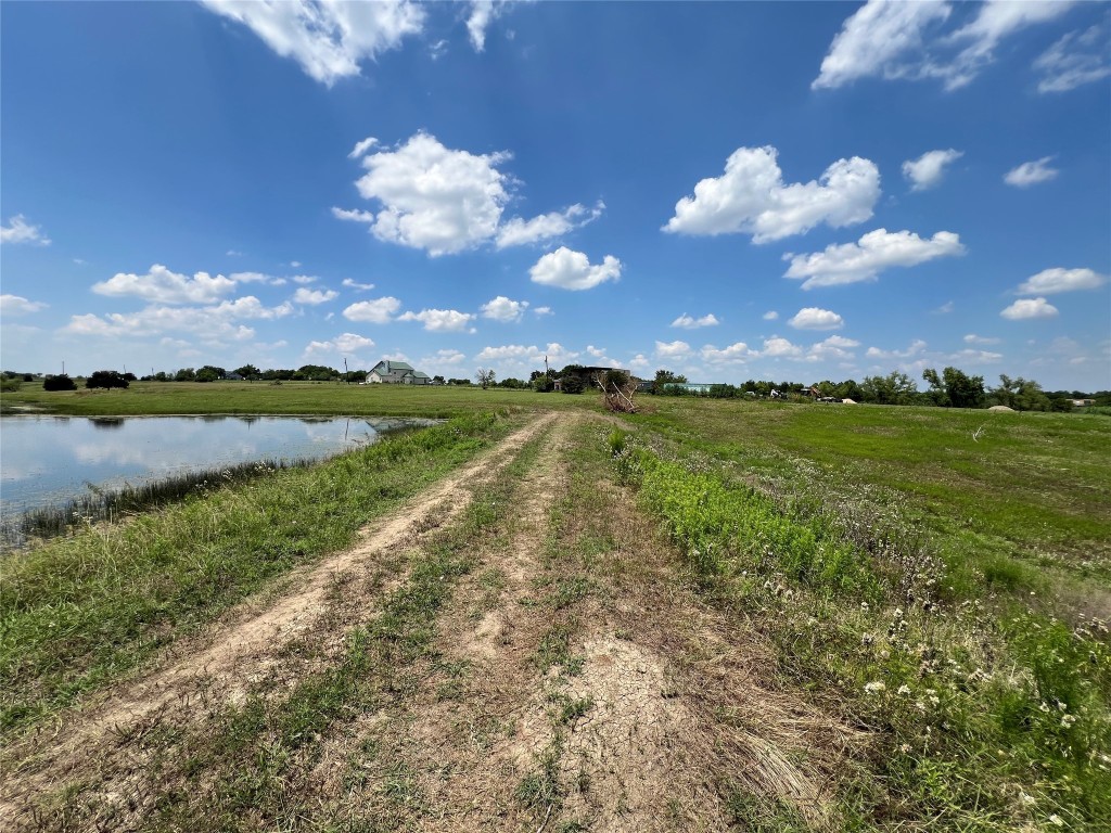 15911 Schmidt Loop Manor, TX 78653 - Photo 13 of 37