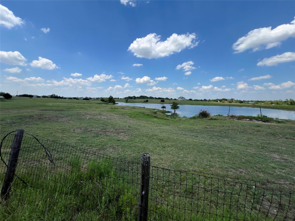 15911 Schmidt Loop Manor, TX 78653 - Photo 36 of 37
