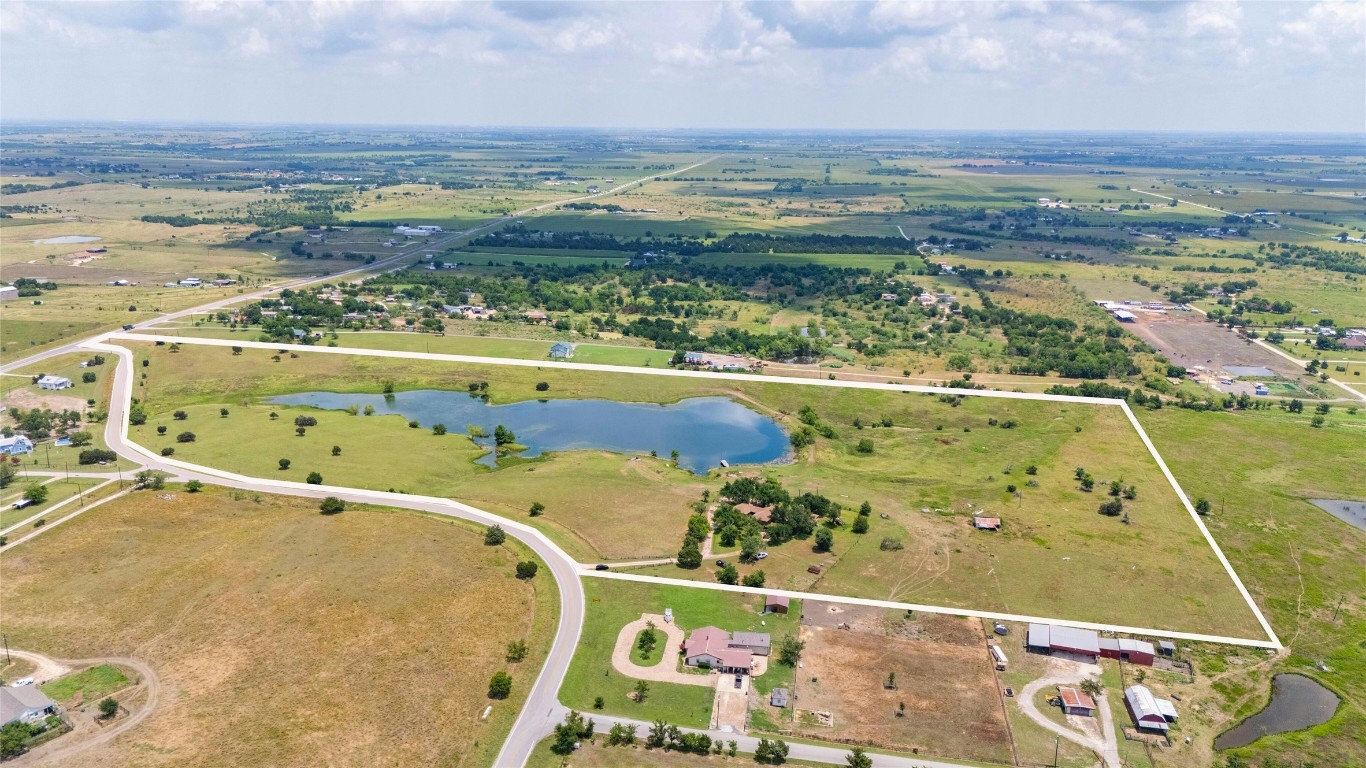 15911 Schmidt Loop Manor, TX 78653 - Photo 9 of 37