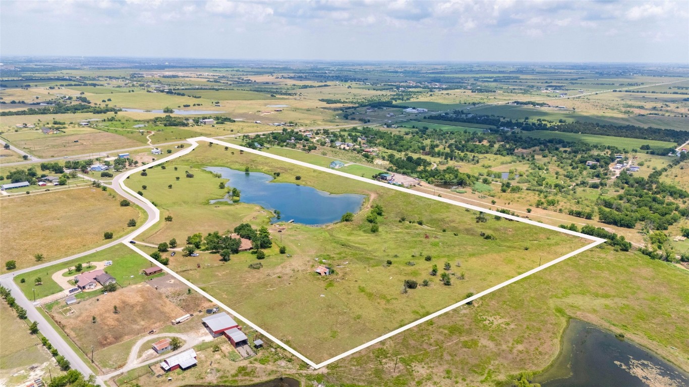 15911 Schmidt Loop Manor, TX 78653 - Photo 10 of 37