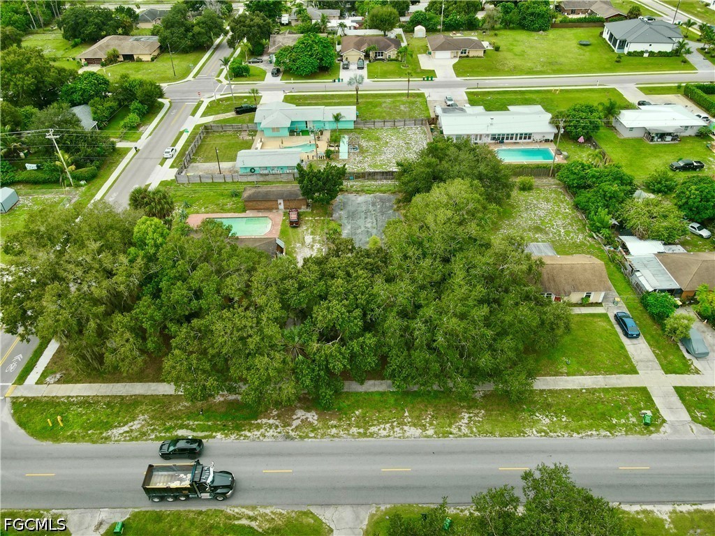 1003 New Market Road West Immokalee, FL 34142 - Photo 4 of 9 Gallery Image 4
