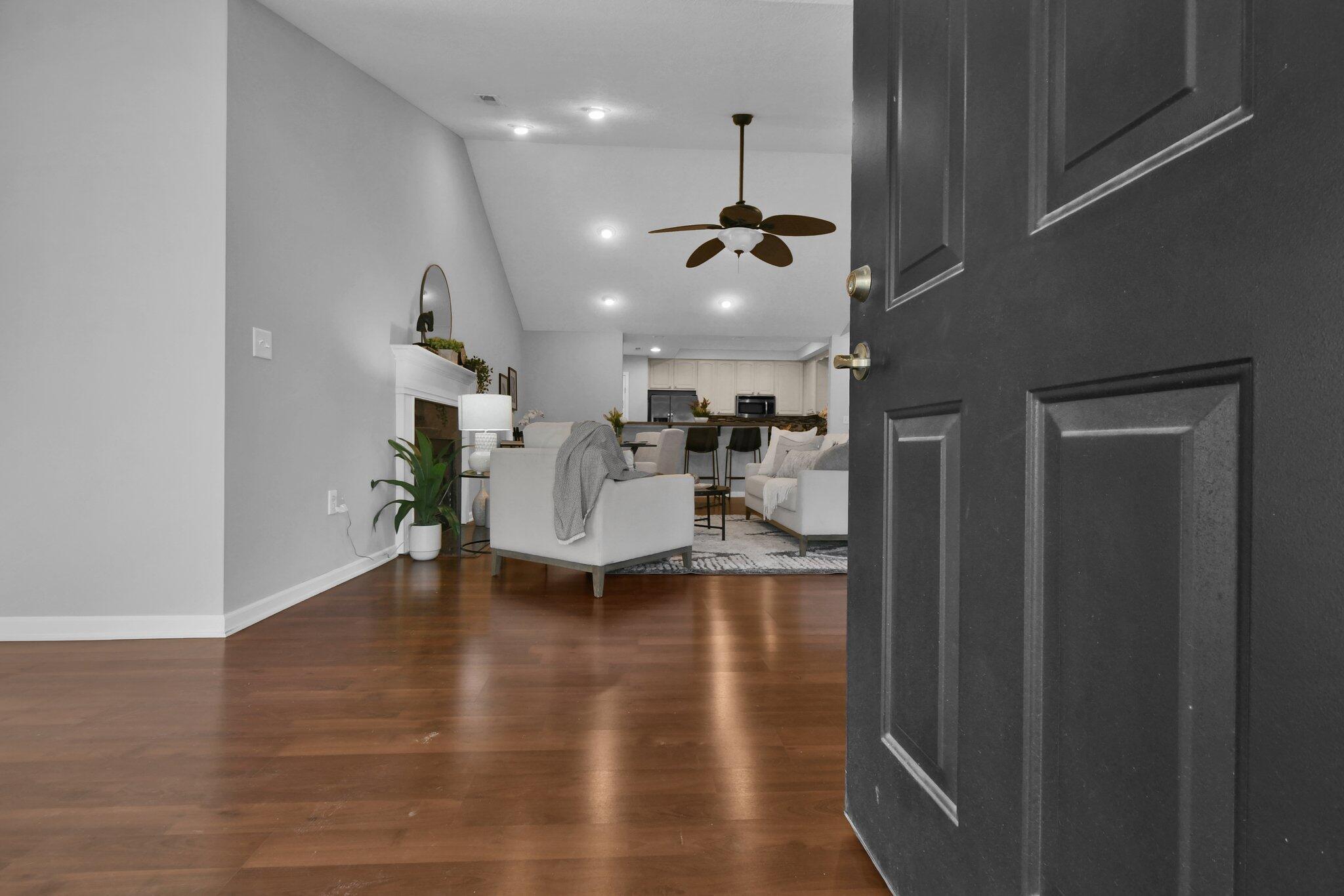 7963 Ravine Run Lane Columbus, OH 43235 - Photo 4 of 26 4-web-or-mls-7963-ravine-run-ln