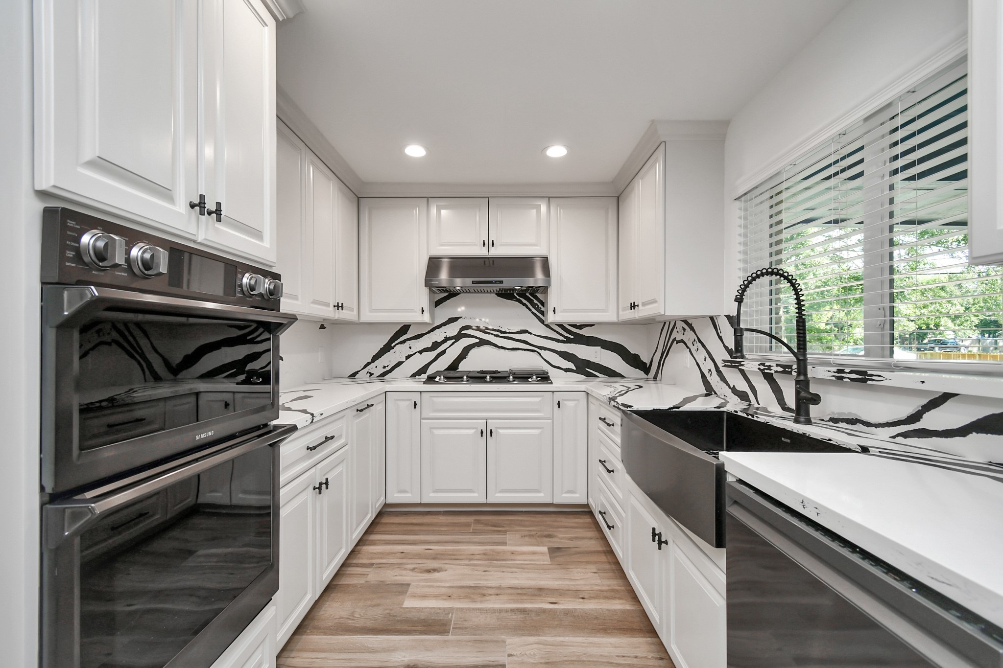 1805 East Avenue Katy, TX 77493 - Photo 19 of 40