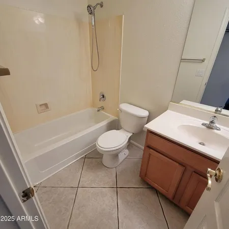 $2,095 | 10962 West Sheridan Street, Avondale, AZ 85392