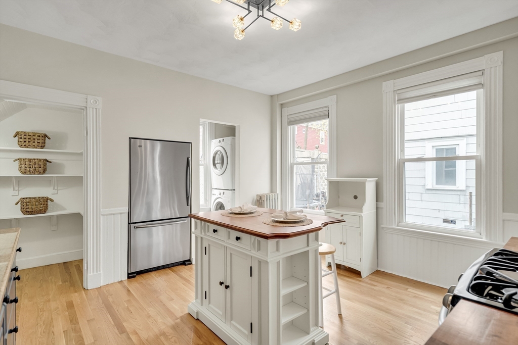 44 Albion Street, Unit A Somerville, MA 02143 - Photo 19 of 39