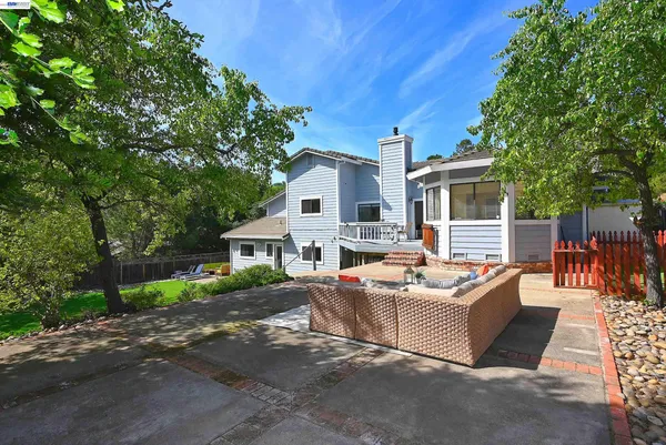 $1,635,000 | 16 McNamara Lane, Martinez, CA 94553