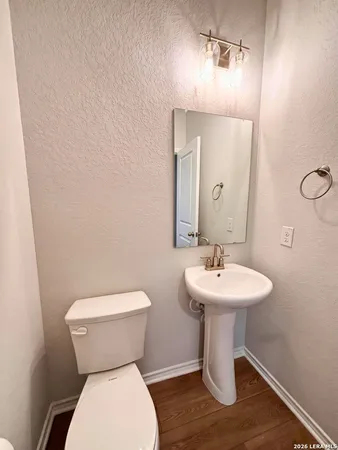 $2,300 | 14507 Gecko Landing, San Antonio, TX 78253