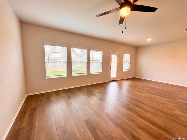 $2,300 | 14507 Gecko Landing, San Antonio, TX 78253