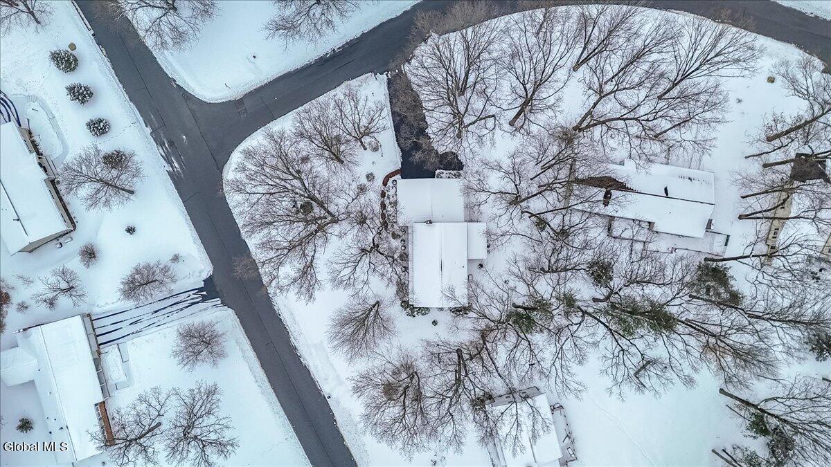 2 Summit Park Malta, NY 12019 - Photo 50 of 53 09-2 Summit Park-9