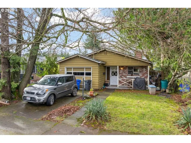 $450,000 | 6421 Southeast 58th Avenue, Portland, OR 97206