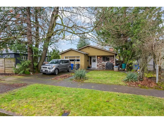 $450,000 | 6421 Southeast 58th Avenue, Portland, OR 97206