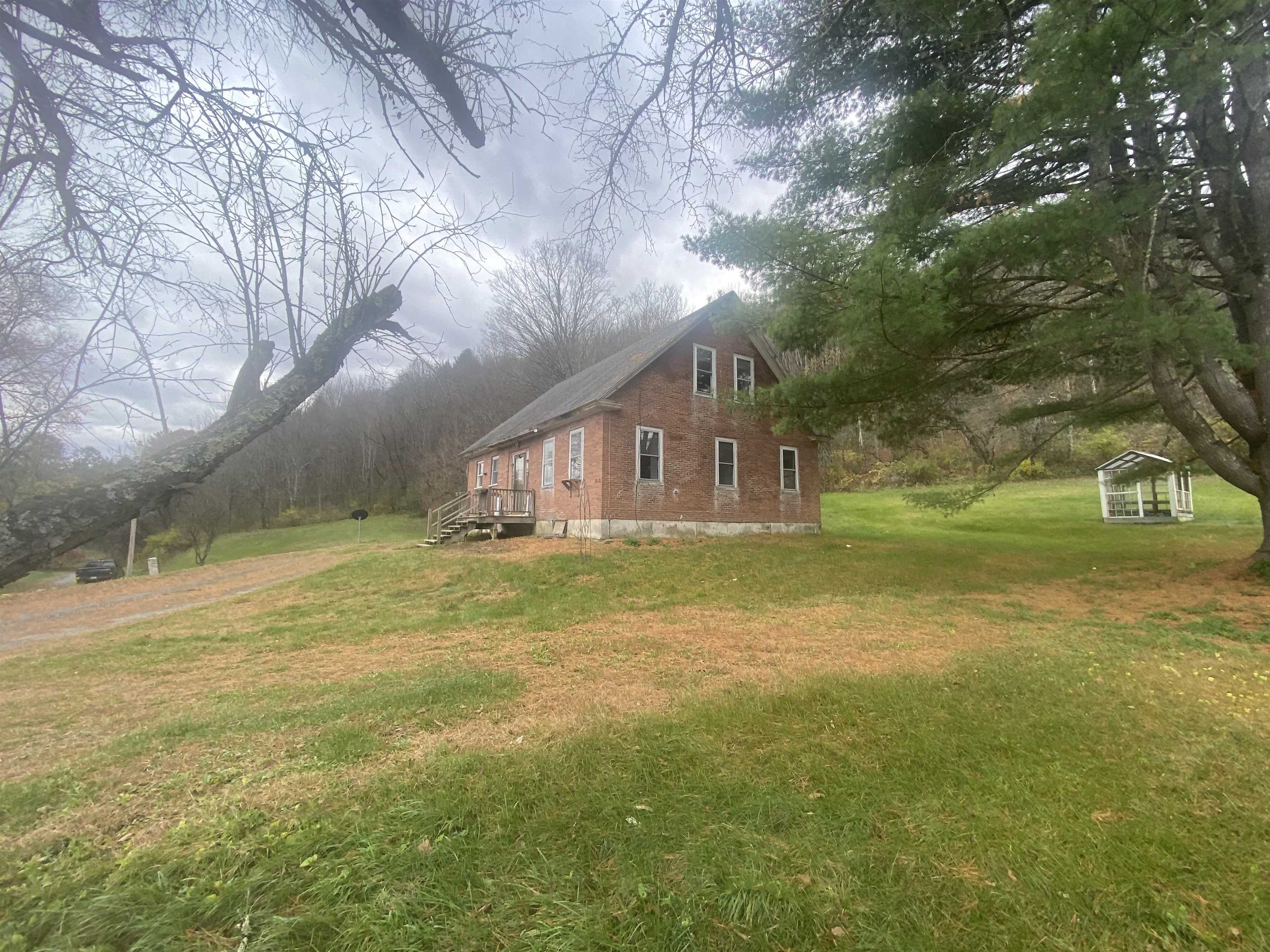 176 Store Hill Road Bethel, VT 05032 - Photo 1 of 19