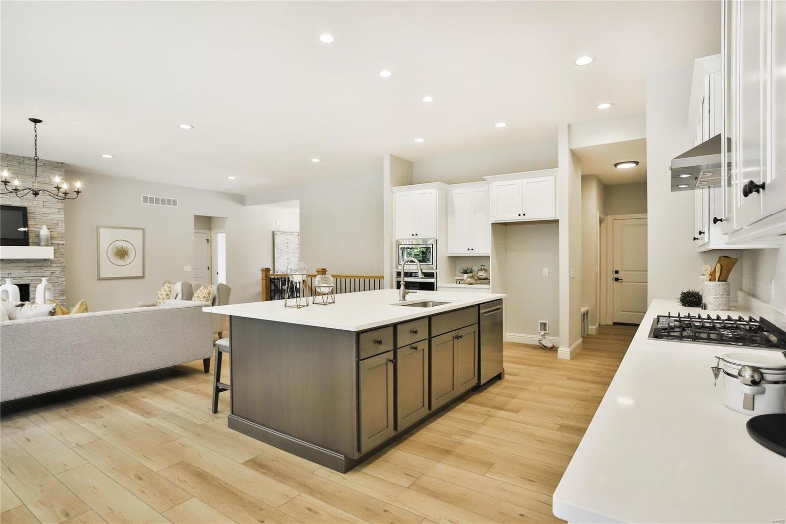 689 Summit Road Fenton, MO 63026 - Photo 12 of 40