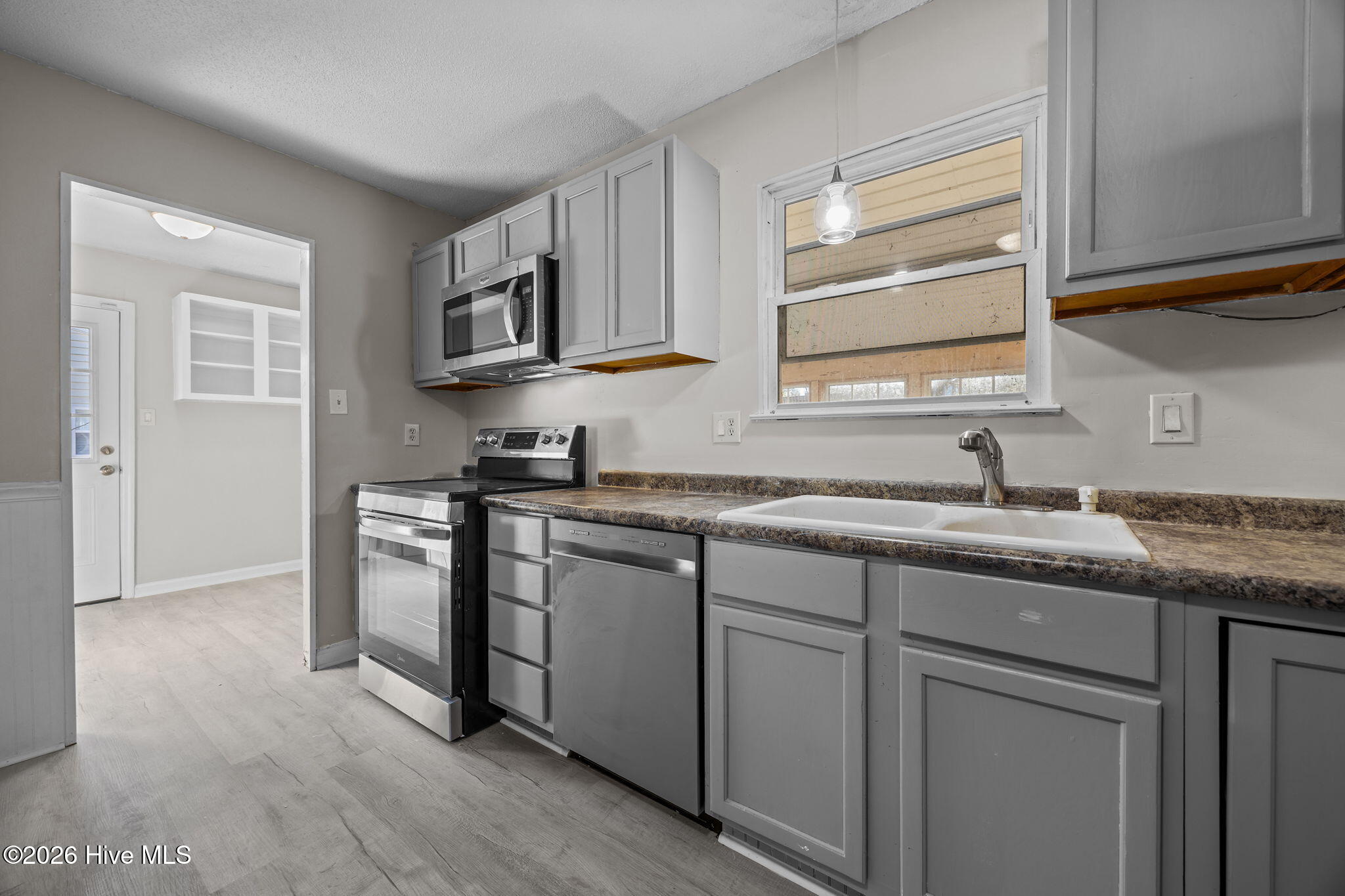 2706 Country Club Road Jacksonville, NC 28546 - Photo 11 of 43 20-web-or-mls-2706 Country Club Rd. 36