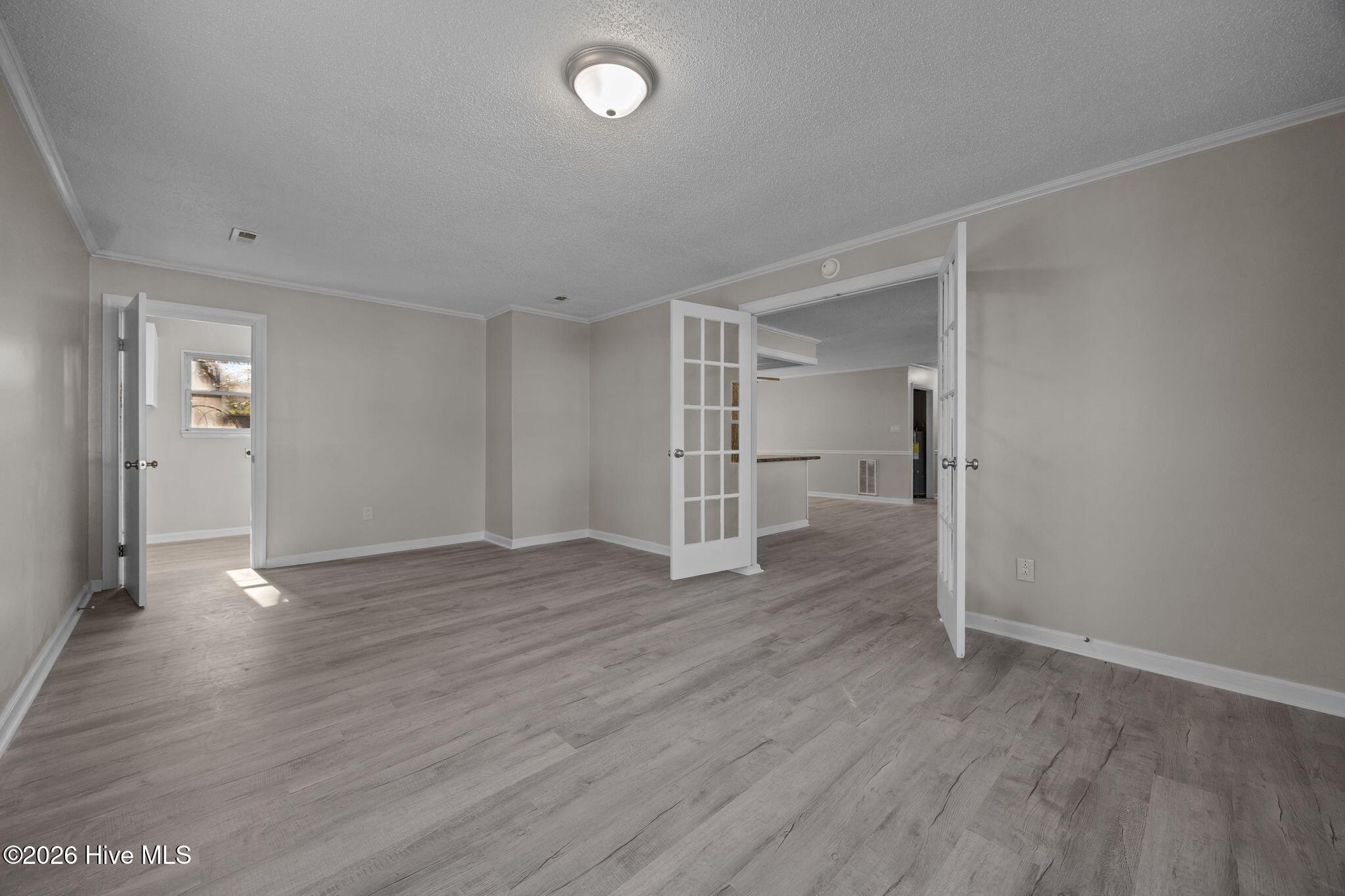 2706 Country Club Road Jacksonville, NC 28546 - Photo 3 of 43 29-web-or-mls-2706 Country Club Rd. 61