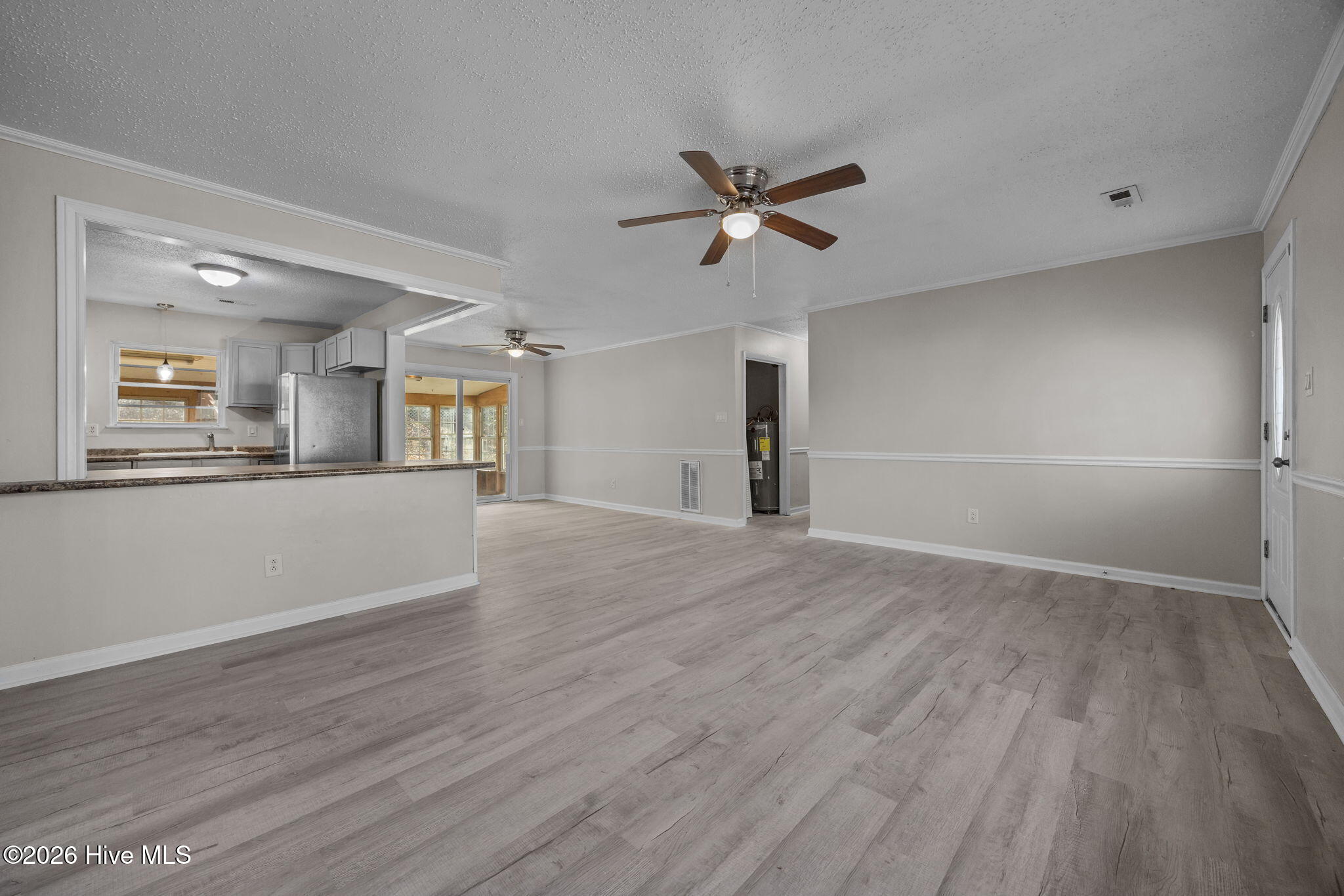 2706 Country Club Road Jacksonville, NC 28546 - Photo 5 of 43 26-web-or-mls-2706 Country Club Rd. 52