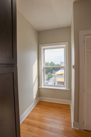 $1,495 | 2712 North Milwaukee Avenue, Unit 211, Chicago, IL 60647