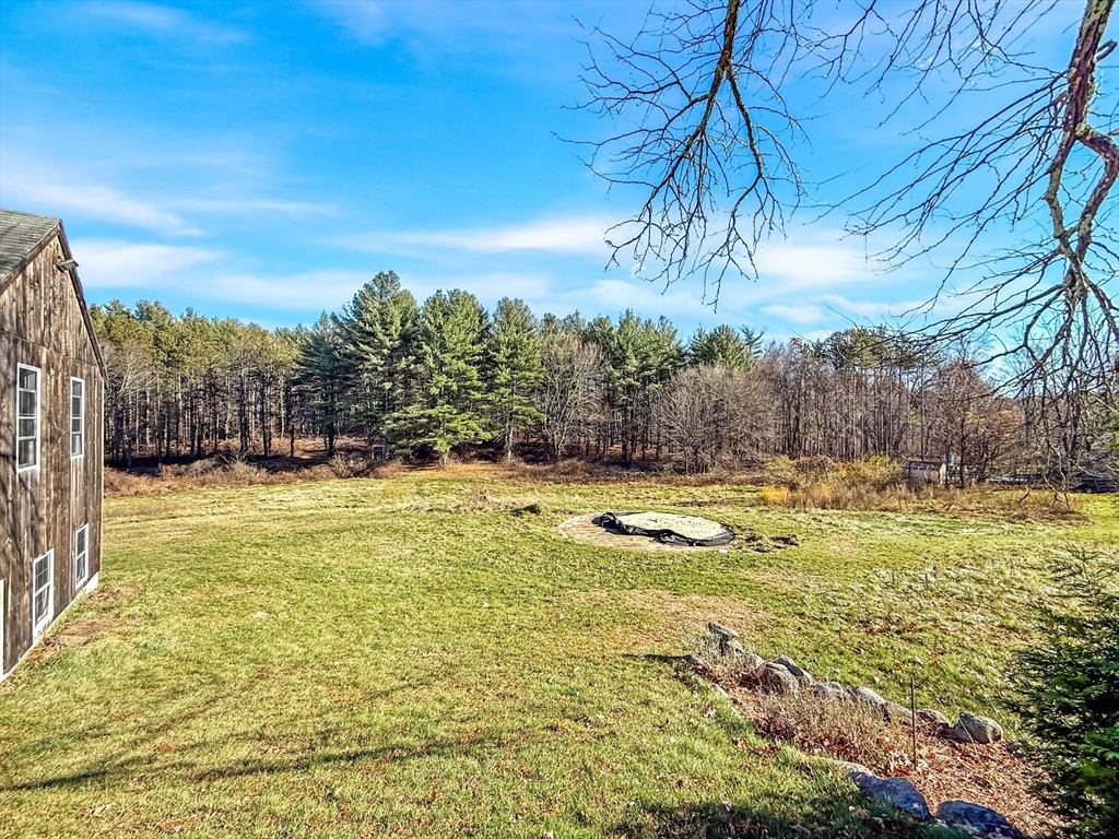 446 Westford Street Dunstable, MA 01827 - Photo 35 of 42