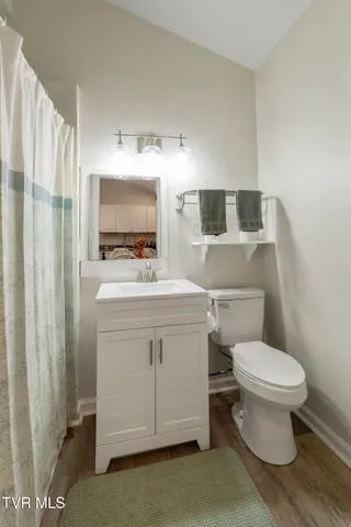 $450,000 | 2087 Fodderstack Mountain Loop, Greeneville, TN 37745