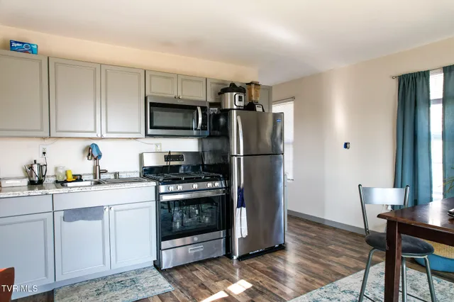 $450,000 | 2087 Fodderstack Mountain Loop, Greeneville, TN 37745