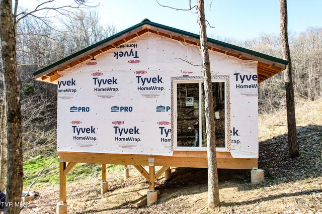 $450,000 | 2087 Fodderstack Mountain Loop, Greeneville, TN 37745