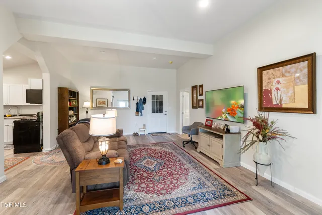 $450,000 | 2087 Fodderstack Mountain Loop, Greeneville, TN 37745