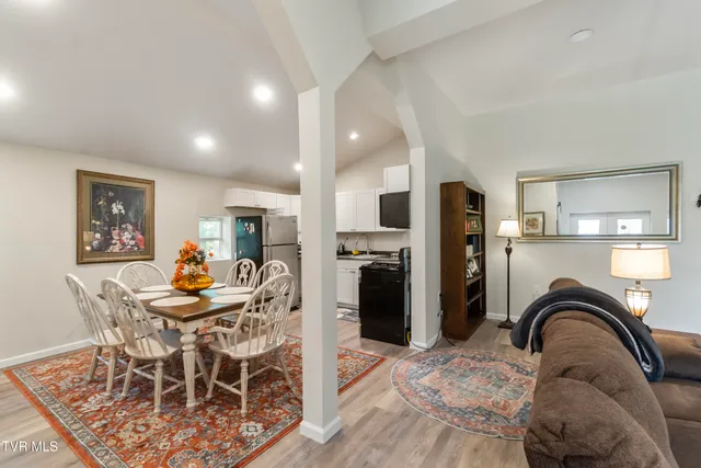 $450,000 | 2087 Fodderstack Mountain Loop, Greeneville, TN 37745