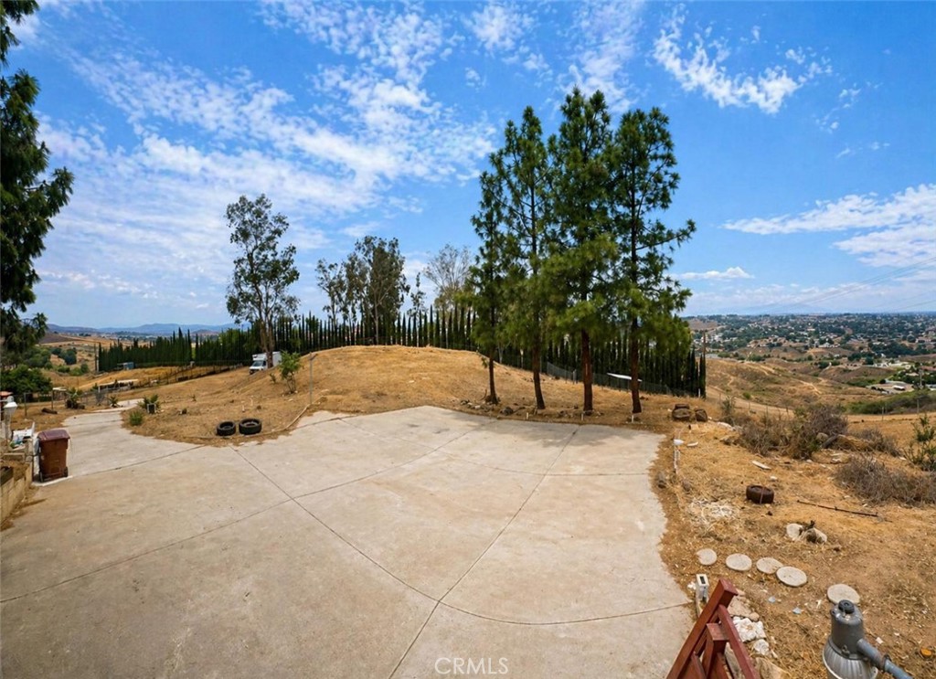 17301 Palm Road Riverside, CA 92503 - Photo 24 of 38
