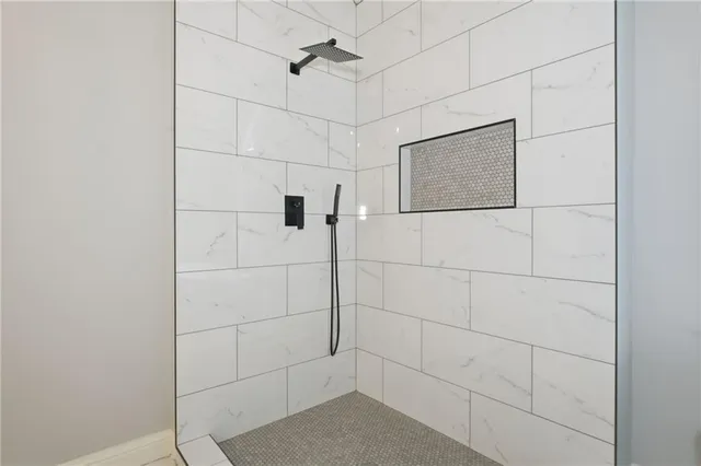 $650,000 | 239 Crescent Moon Way, Canton, GA 30114