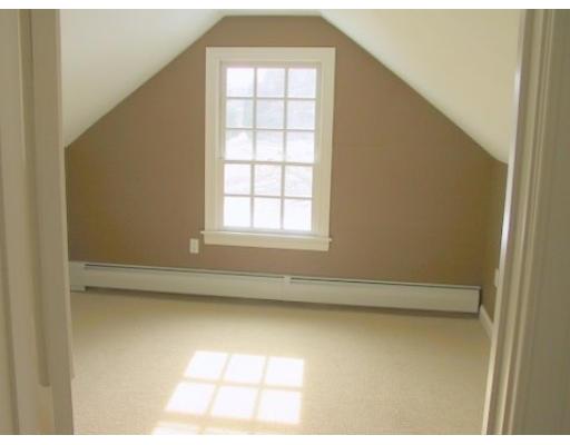 38 South Acton Road Stow, MA 01775 - Photo 16 of 18