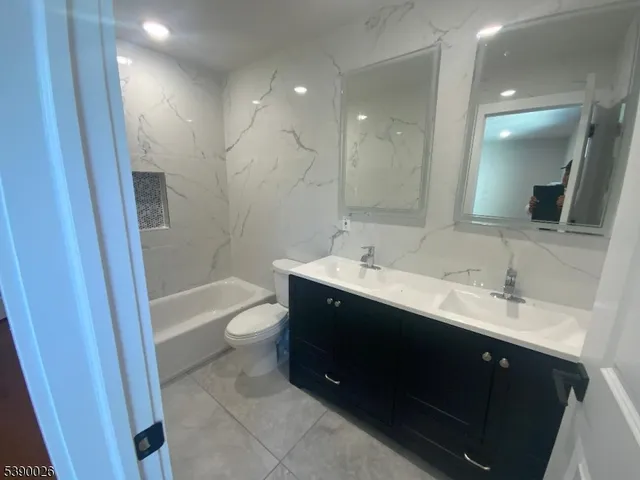 $2,900 | 68 Main Street, Unit 1, Newark, NJ 07105